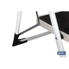 ESCALERA DOMÉSTICA ACERO 2 PELDAÑOS ALTURA 46 CM (PACK: 1 UDS)