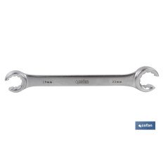 LLAVE PARA RACORES 9-11...