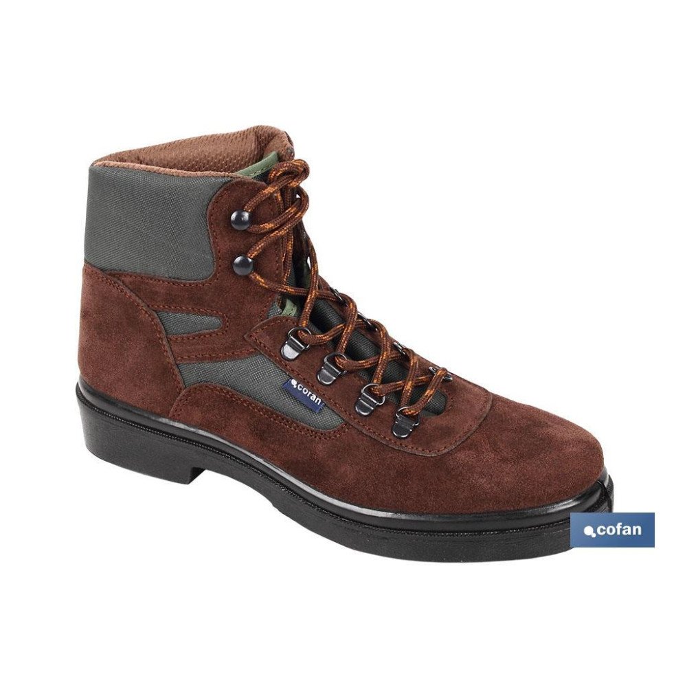 BOTA TREKKING MARRON MODELO ODIEL T-40 (PACK: 1 UDS)
