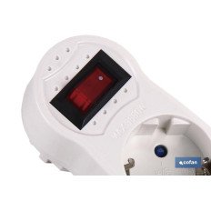ADAPTADOR 3 VIAS FRONTAL SCHUKO CON INTERRUPTOR (3.500W) (PACK: 1 UDS)
